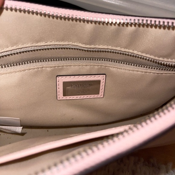 Ralph Lauren Light Pink Shoulder Bag - Picture 4 of 7